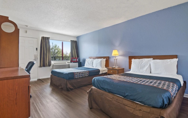 photo 5 of Economy Lodge