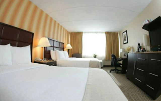 photo 3 of E Hotel Banquet and Conference Center - Edison