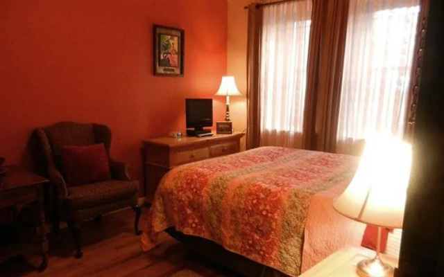 photo 4 of Efuru Guest House