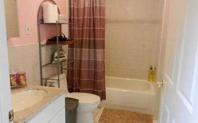 photo 5 of Efuru Guest House
