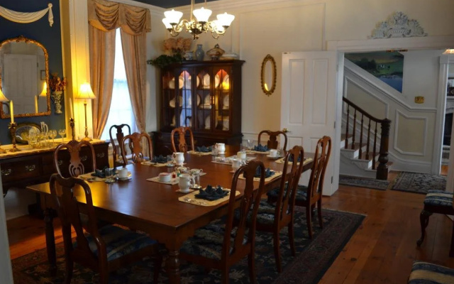photo 2 of E J Bowman House Bed & Breakfast