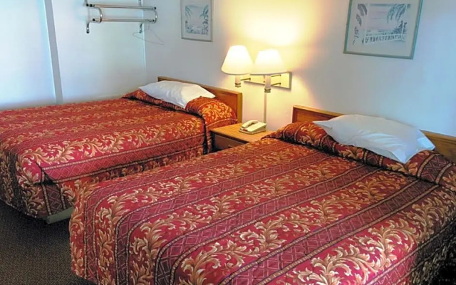 photo 2 of El Dorado Motel