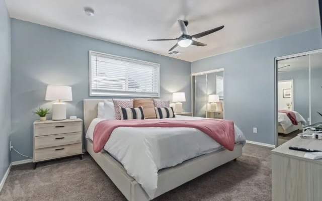 photo 5 of El Parque Tempe 4 Bedroom Home by RedAwning
