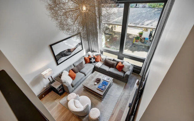 photo 2 of Elegant 3 Bedroom Condo Lodge at Vail by RedAwning - Save 20% on 7+ Nights!