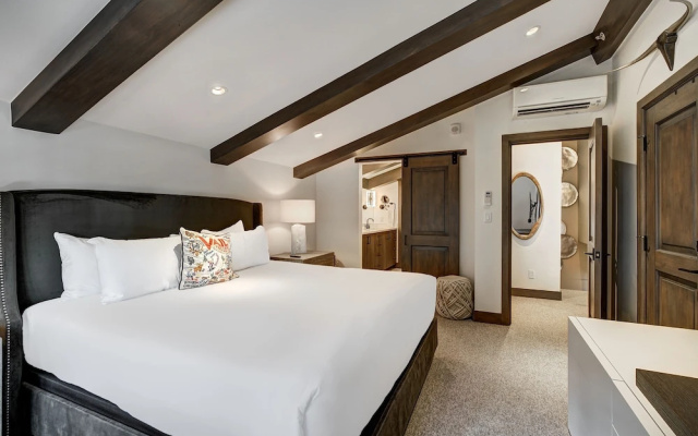 photo 5 of Elegant 3 Bedroom Condo Lodge at Vail by RedAwning - Save 20% on 7+ Nights!