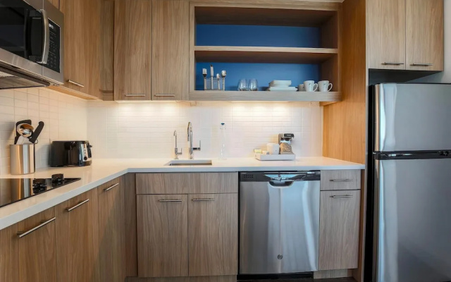 photo 3 of Element Ontario Rancho Cucamonga
