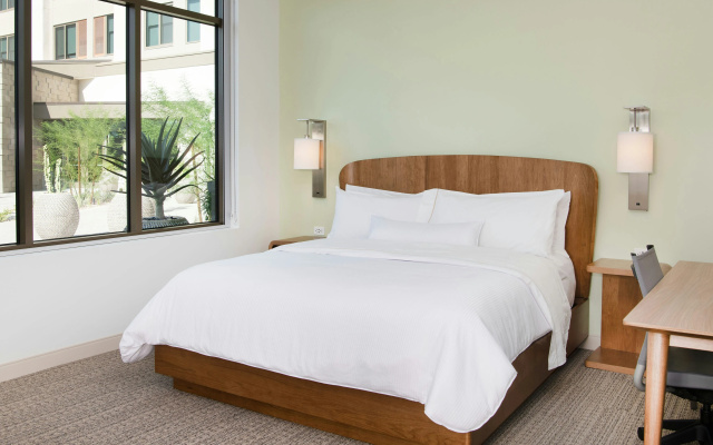 photo 4 of Element by Marriott Scottsdale at SkySong