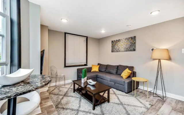 photo 4 of Elevator Newly Renovated Rittenhouse Square 1BR W/D, 3 Blocks to Park!