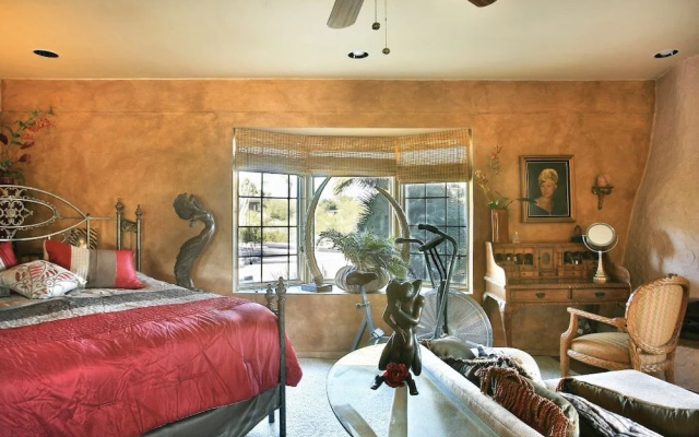 photo 2 of Ellen's Paradise Retreat