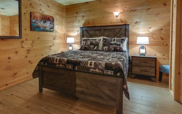 photo 4 of Ellijay Cabin Rental w/ Hot Tub & Resort Amenities