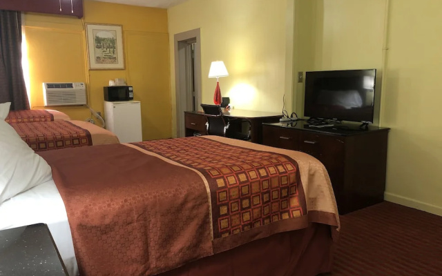 photo 4 of Ellijay Inn