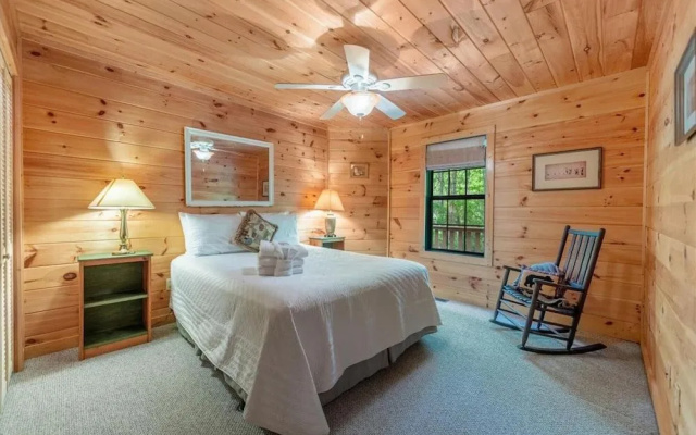 photo 4 of Elliotts Hideaway Adorable Cabin Fire pit hot tub Deck pet Friendly Wifi