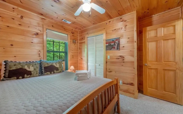 photo 5 of Elliotts Hideaway Adorable Cabin Fire pit hot tub Deck pet Friendly Wifi