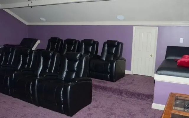 photo 5 of Elm Abode Mansion
