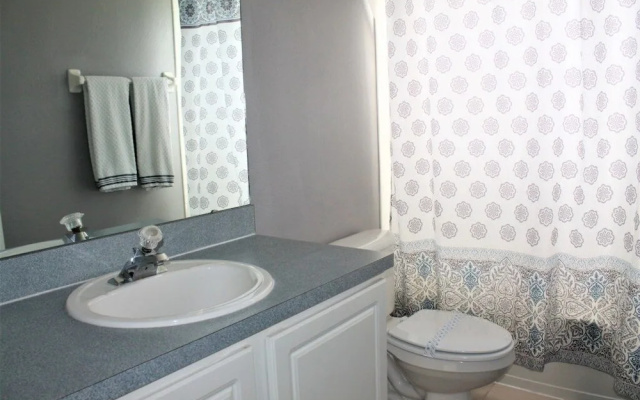 photo 4 of Elma's Southern Dunes Vacation Home 6 Bedroom Home by Redawning