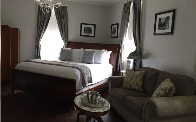 photo 4 of Elmwood House