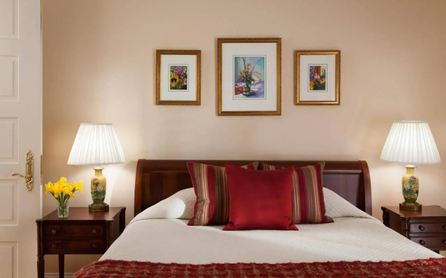 photo 4 of Embassy Circle Guest House