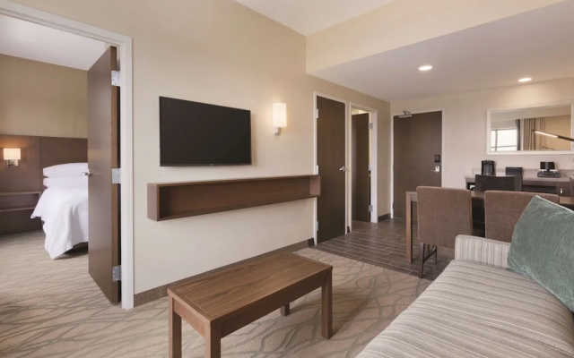 photo 4 of Embassy Suites Akron-Canton Airport