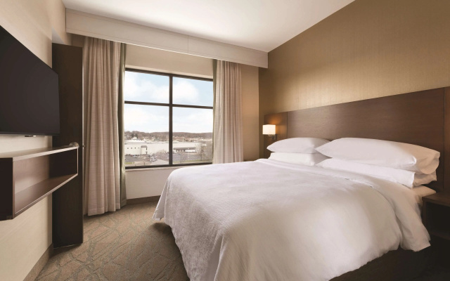 photo 5 of Embassy Suites by Hilton Akron Canton Airport