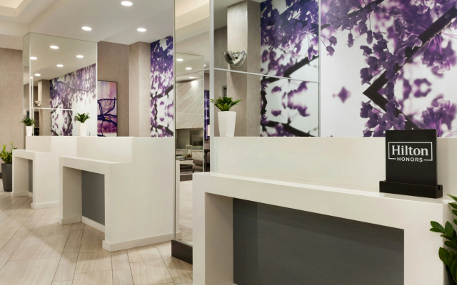 photo 3 of Embassy Suites by Hilton Charlotte Uptown