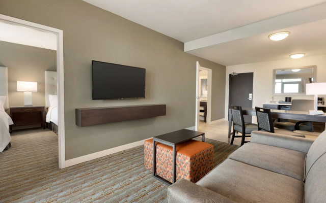 photo 4 of Embassy Suites by Hilton Greenville Downtown Riverplace