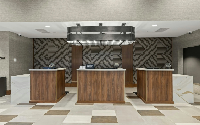 photo 2 of Embassy Suites by Hilton Irving Las Colinas
