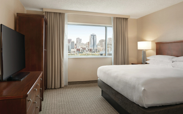 photo 3 of Embassy Suites by Hilton Cincinnati RiverCenter