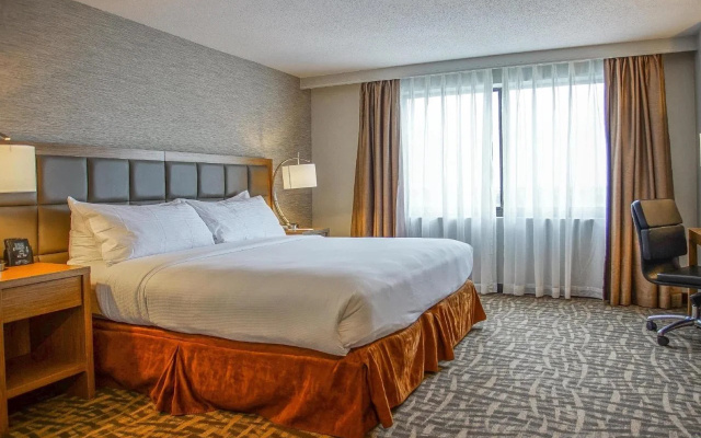 photo 4 of Ramada by Wyndham Southfield