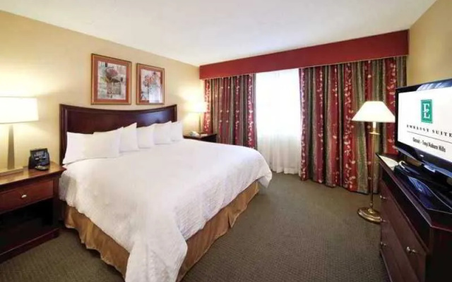 photo 3 of Embassy Suites Detroit - Troy-Auburn Hills
