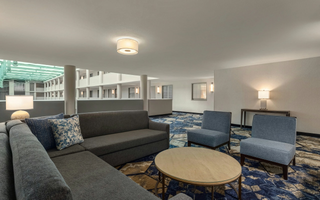 photo 3 of Embassy Suites by Hilton Atlanta at Centennial Olympic Park