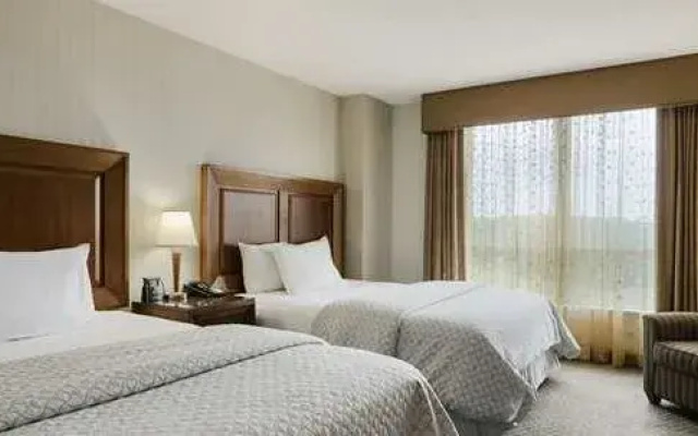 photo 2 of Embassy Suites By Hilton Dulles North Loudoun