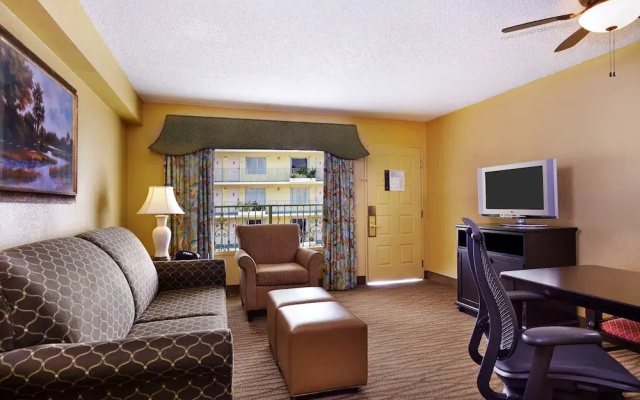 photo 2 of Embassy Suites Ft. Lauderdale 17th Street