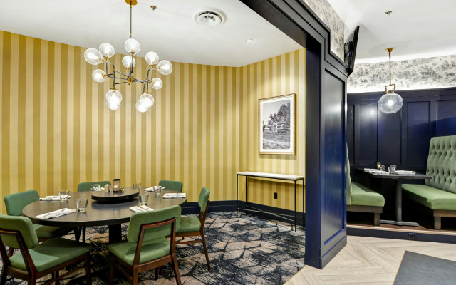 photo 3 of Embassy Suites by Hilton Minneapolis Airport