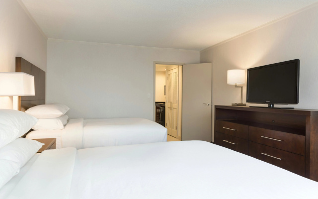 photo 4 of Embassy Suites by Hilton Baltimore at BWI Airport