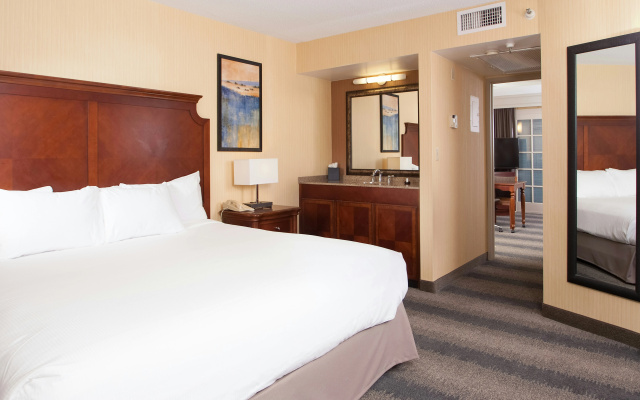 photo 4 of Embassy Suites by Hilton Minneapolis Bloomington Edina