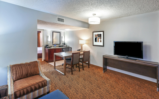 photo 3 of Embassy Suites by Hilton Dallas Market Center