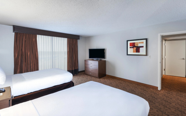 photo 4 of Embassy Suites by Hilton Dallas Market Center