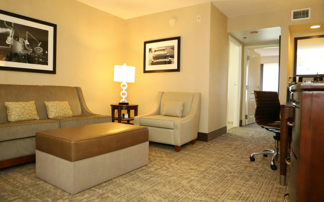 photo 3 of Embassy Suites by Hilton Nashville at Vanderbilt