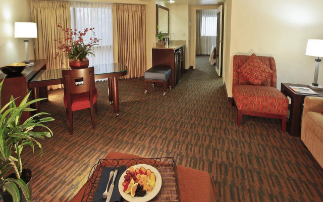 photo 5 of Embassy Suites by Hilton Seattle Tacoma International Airport