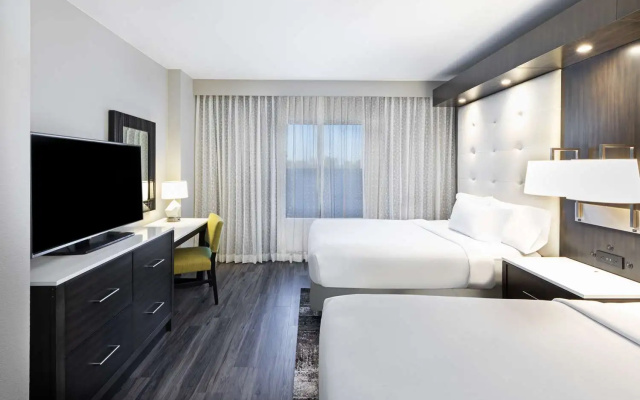 photo 3 of Embassy Suites by Hilton Houston Energy Corridor
