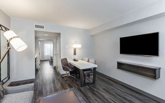photo 5 of Embassy Suites by Hilton Houston Energy Corridor