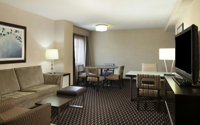 photo 4 of Embassy Suites by Hilton Houston Near the Galleria