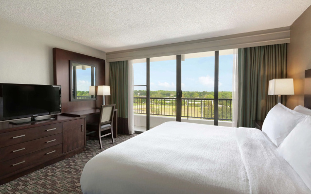 photo 4 of Embassy Suites by Hilton Jacksonville Baymeadows