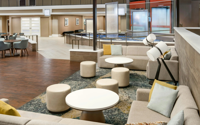 photo 2 of Embassy Suites by Hilton Orlando Lake Buena Vista Resort