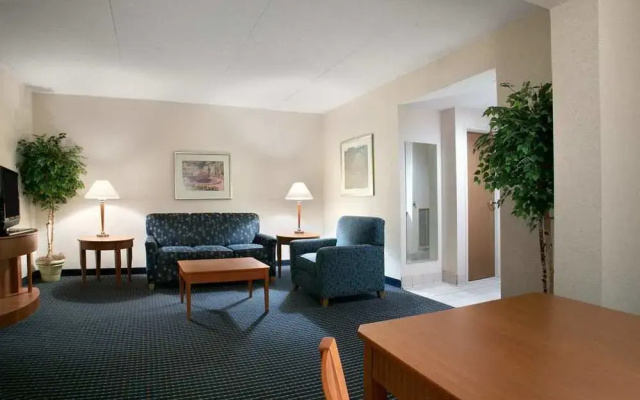 photo 5 of Embassy Suites Lexington