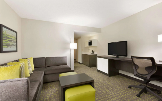 photo 5 of Embassy Suites by Hilton Newark Wilmington South