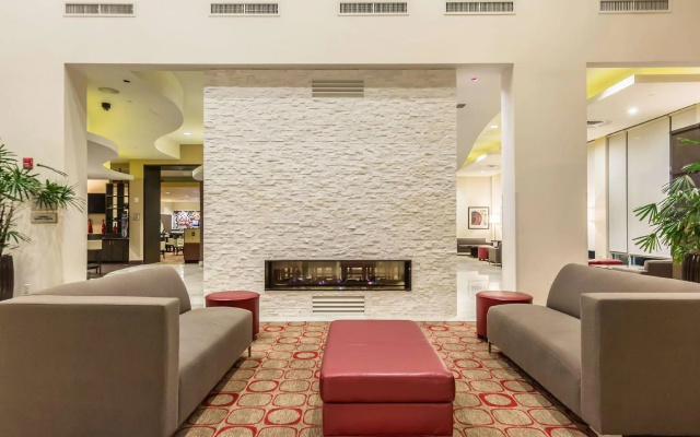 photo 2 of Embassy Suites Newark Airport