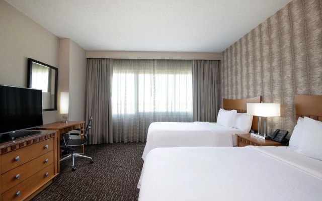 photo 4 of Embassy Suites Northwest Arkansas - Hotel, Spa & Convention