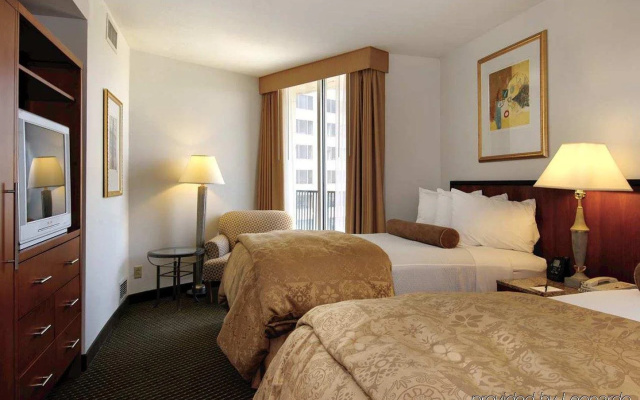 photo 5 of Embassy Suites Philadelphia Center City