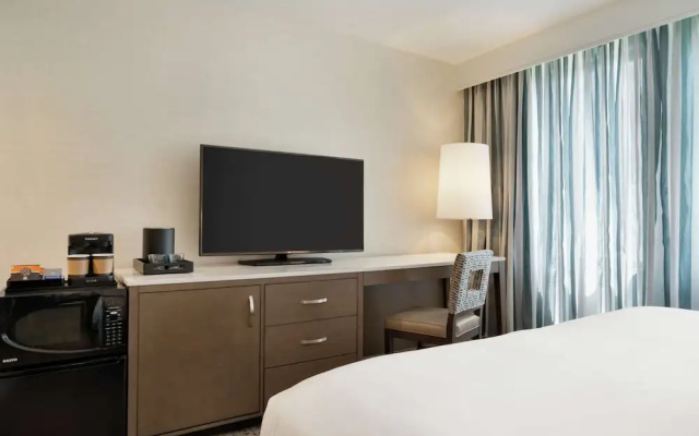 photo 3 of Embassy Suites Philadelphia - Valley Forge Hotel